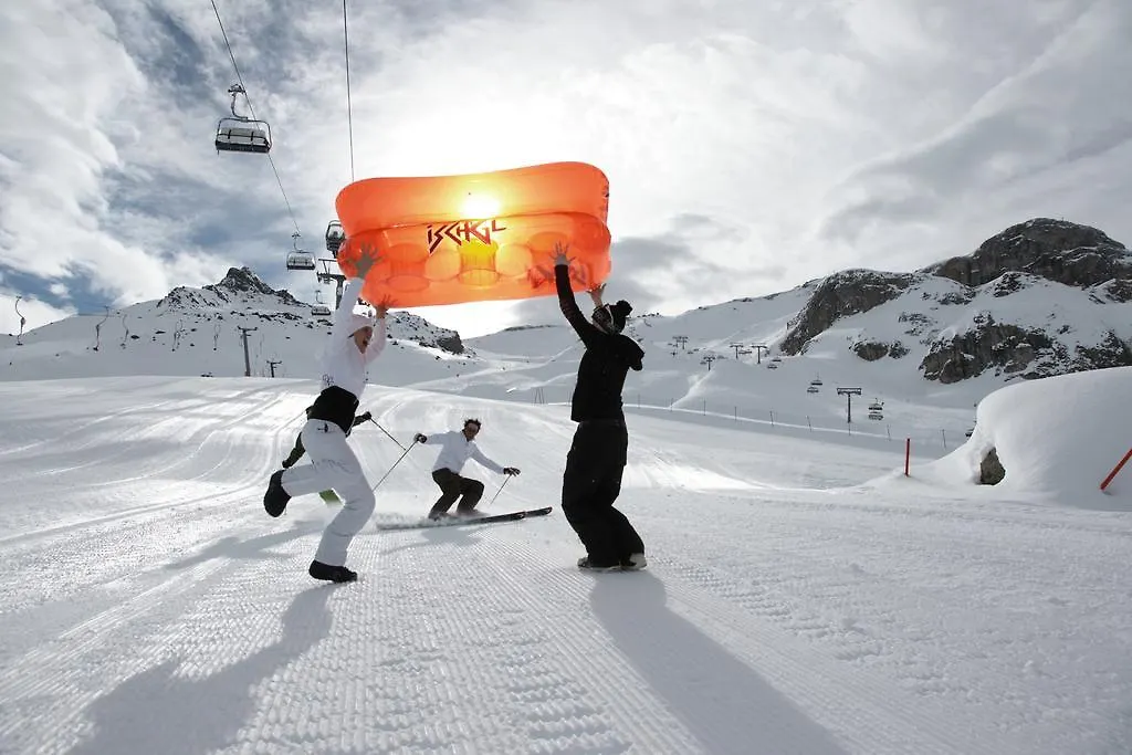 Hotel Maria Theresia Ischgl