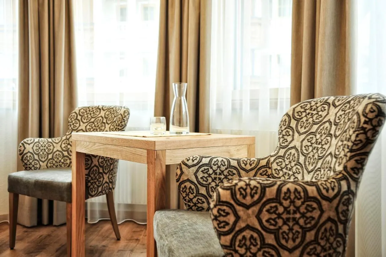 Hotel Maria Theresia Ισγκλ
