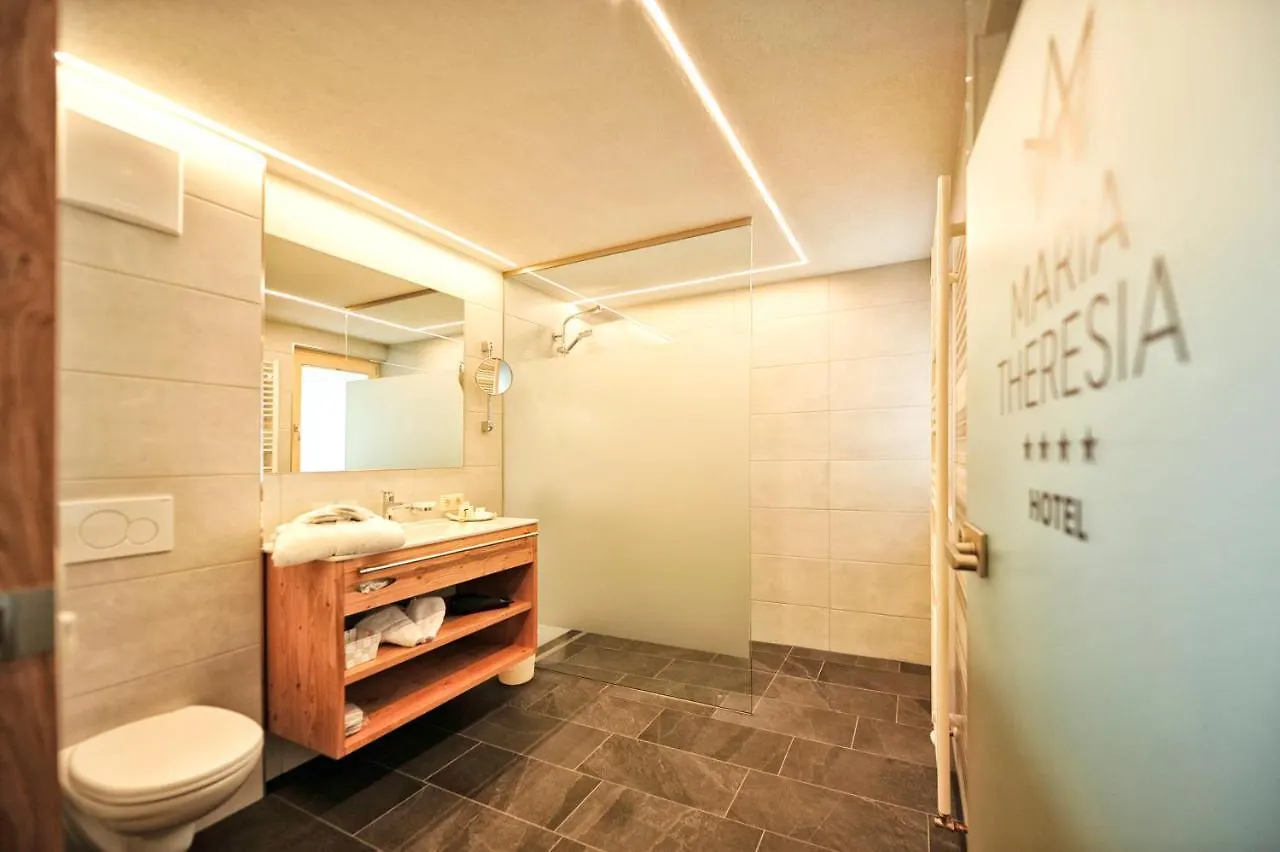 Hotel Maria Theresia Ισγκλ 4*,